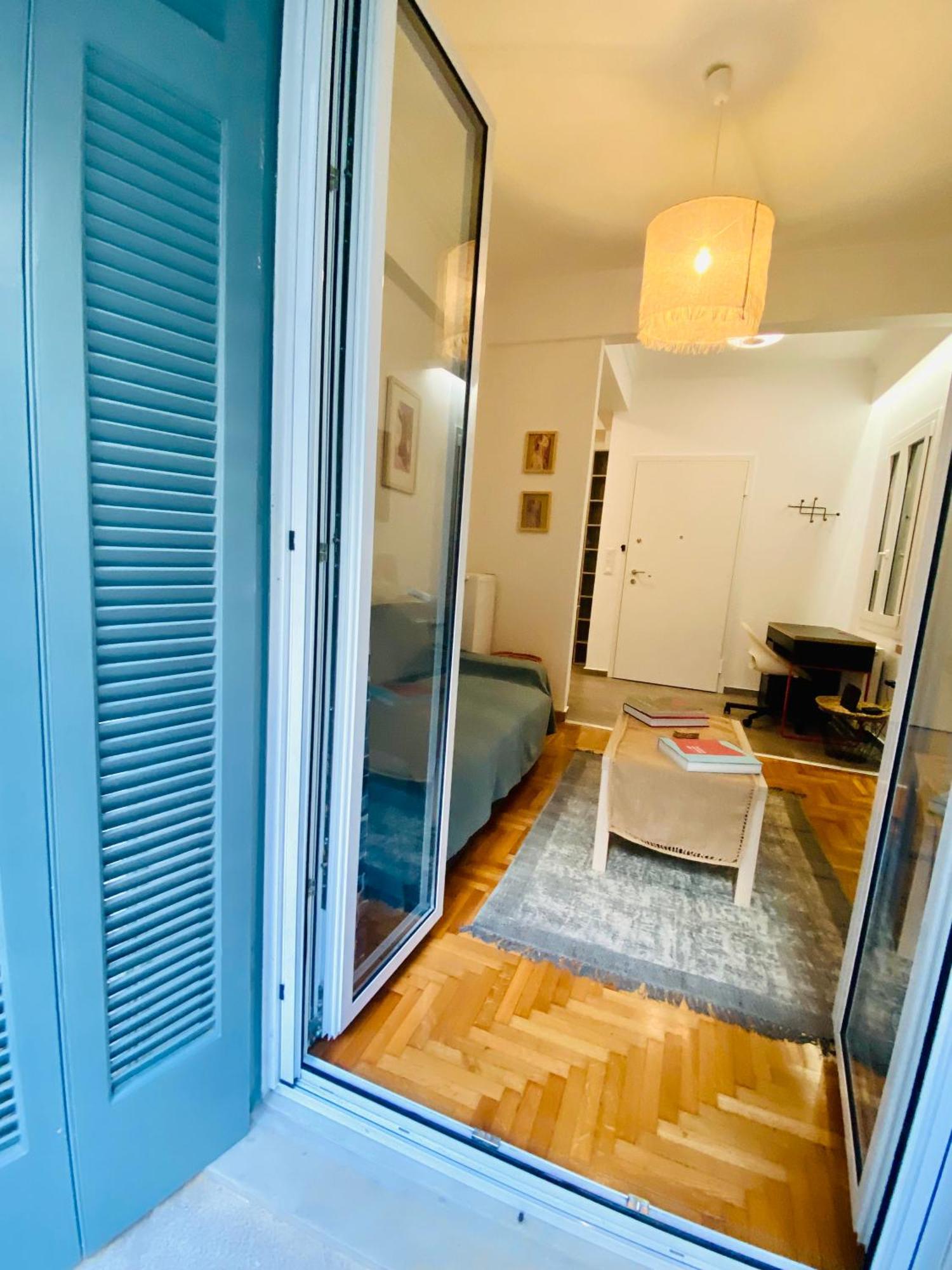 Antinoros Inn, Stylish Apartment,3' To Metro Атина Екстериор снимка