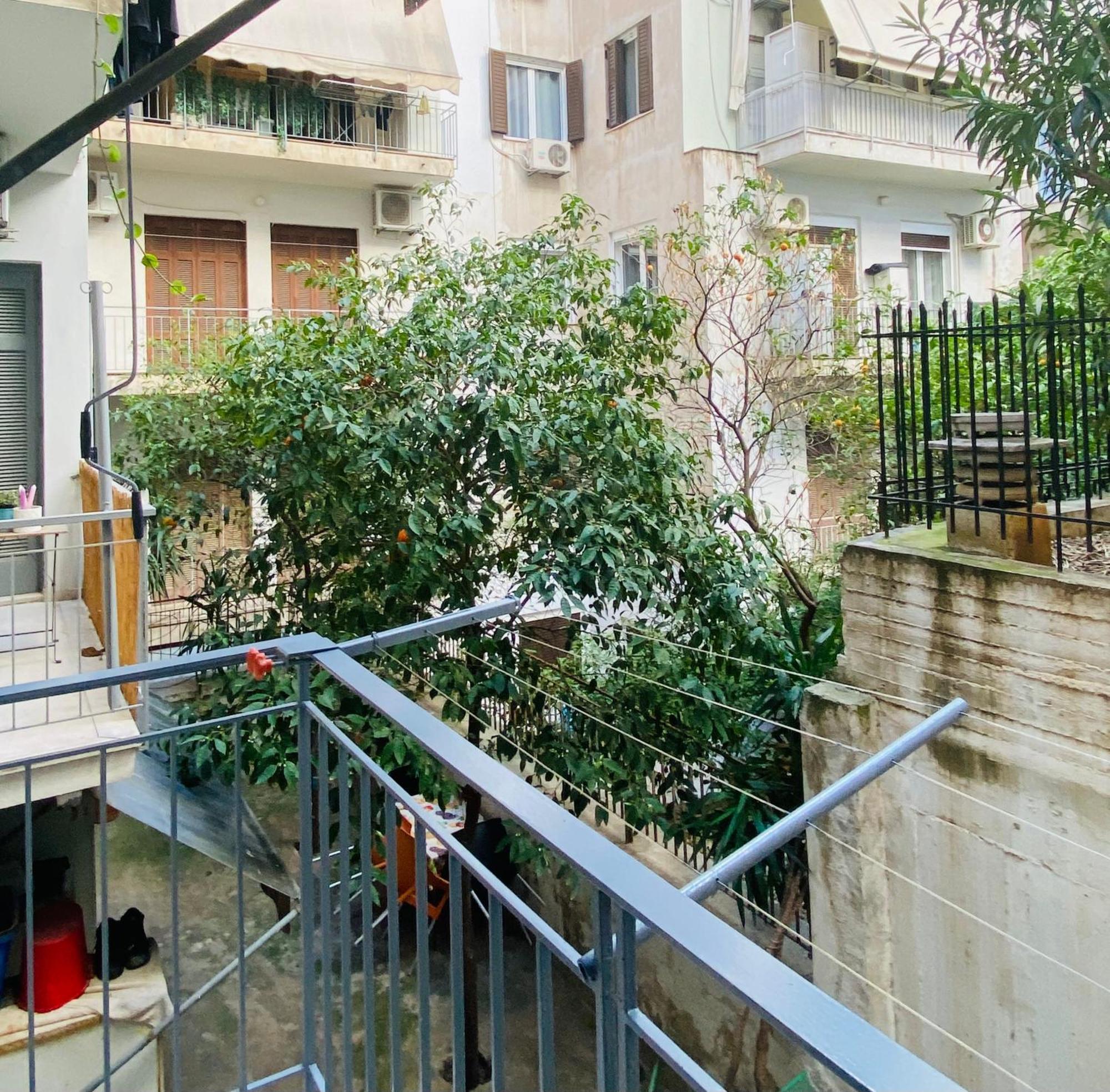 Antinoros Inn, Stylish Apartment,3' To Metro Атина Екстериор снимка
